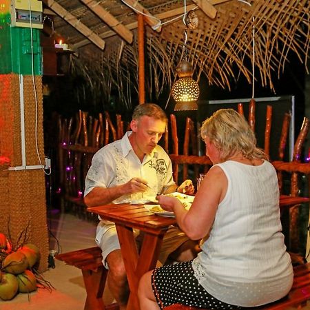 Coconut Style Restaurant&Milinda Guest Hotel Galle Exterior foto