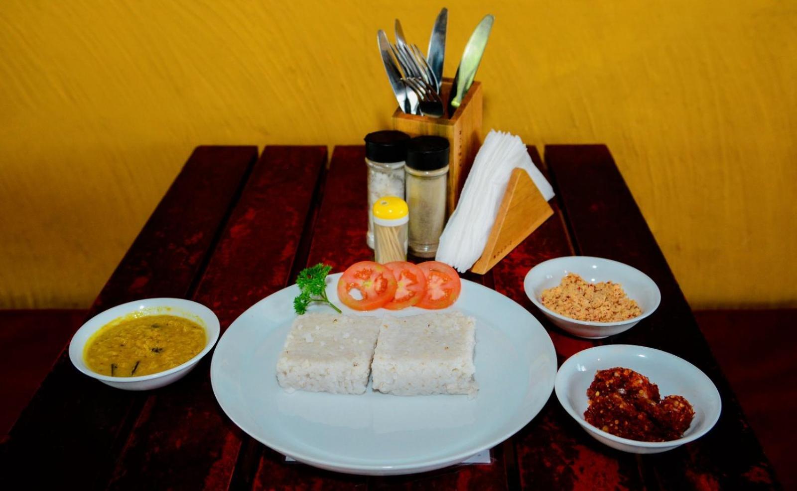 Coconut Style Restaurant&Milinda Guest Hotel Unawatuna Exterior foto